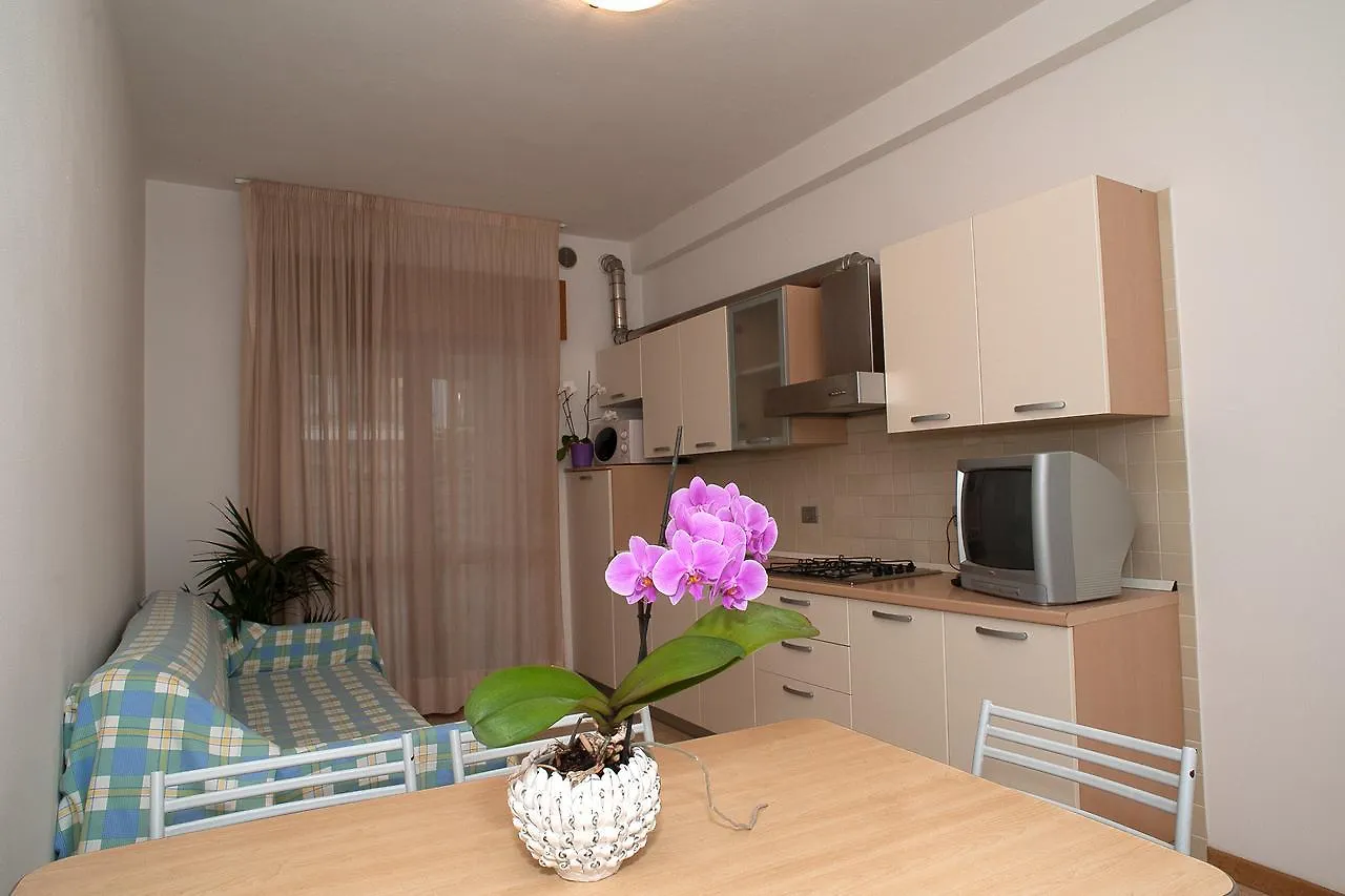 Residence Ca D'Oro Lido di Jesolo Lejlighedshotel