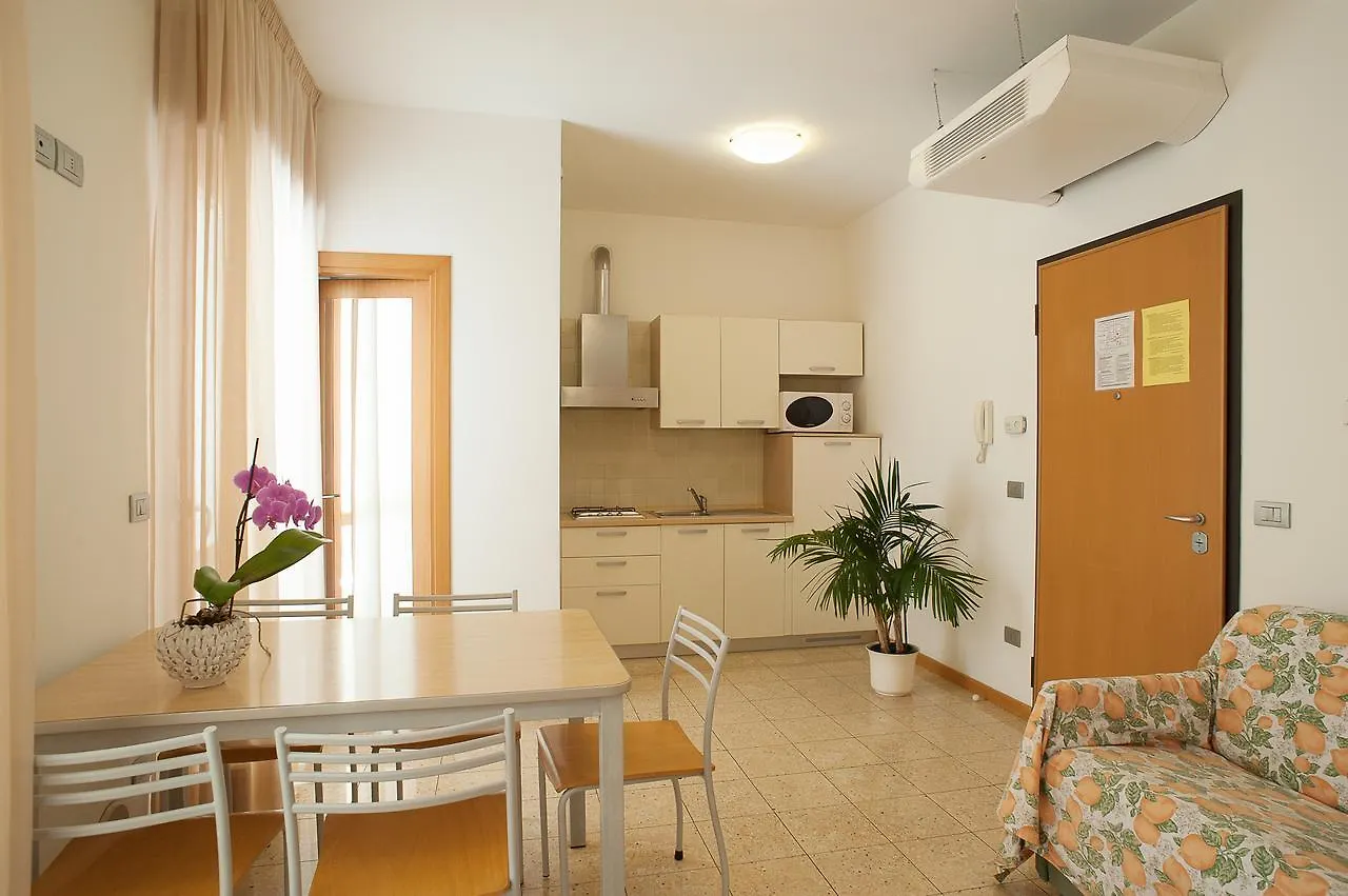 Lägenhetshotell Residence Ca D'Oro Lido di Jesolo Italien